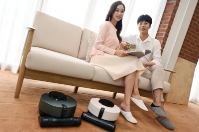 LG, AI 강화 로봇청소기 '코드제로 R9 오브제컬렉션' 출시