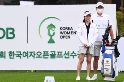 [포토] '한국여자오픈을 마지막으로 은퇴하는 안시현'