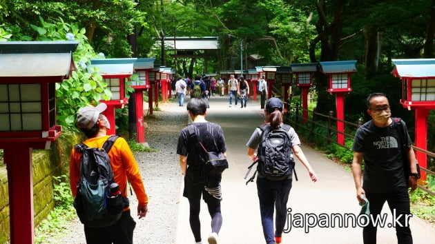 절 입구로 향하는 1호 등산로 / JAPAN NOW