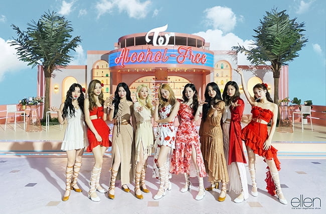 “특별한 여름 축제의 시작” 트와이스, 美 유명 토크쇼 `엘렌쇼`에서 신곡 `Alcohol-Free` 퍼포먼스 최초 공개