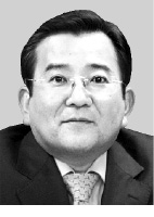 大法 "김학의 뇌물수수 재판 다시하라"