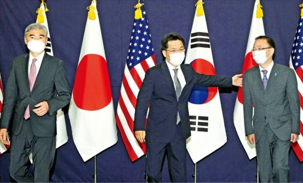 [포토] 한·미·일 북핵 협의 성 김 "北과 만날것"
