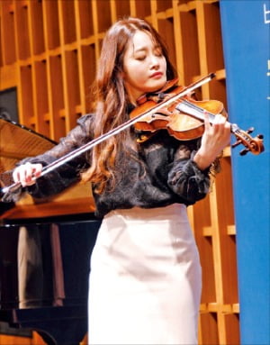 김봄소리 "노래를 못 하니…바이올린으로 노래 부르죠"