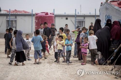 시리아에 러시아 백신 첫 도착…"알아사드 대통령도 접종할 것"