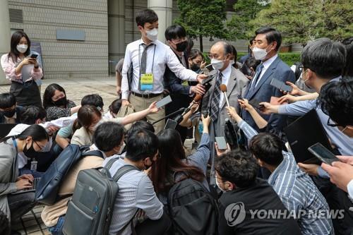 日언론 "한국 재판, 정치·여론 움직임에 쉽게 영향받아"