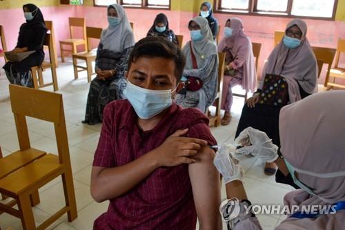 인도네시아, 등교수업 앞두고 中시노백 백신 3∼17세 사용 관심