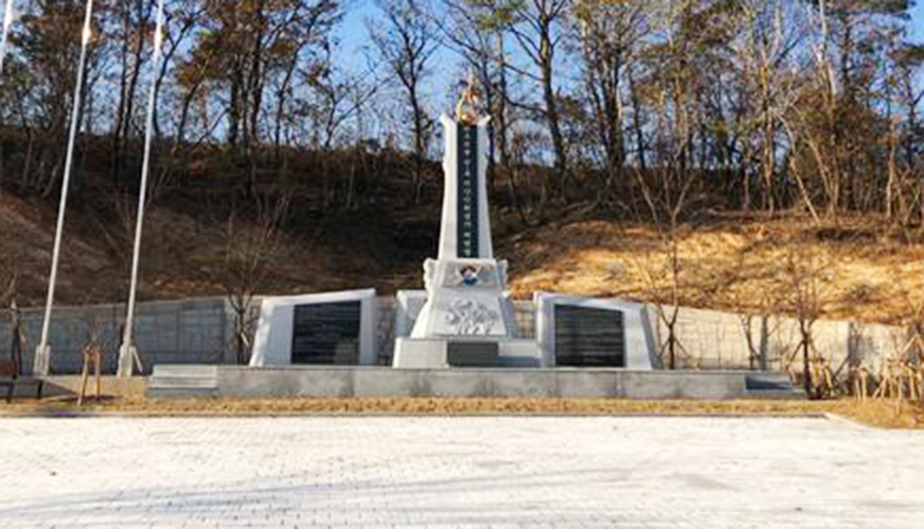 한국전쟁 민간희생자 울산 위령탑 제막…"70년 만에 넋 위로"