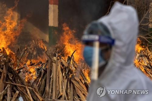 고무줄 인도 코로나 통계…한 州 사망자 하루 새 34명→3천971명