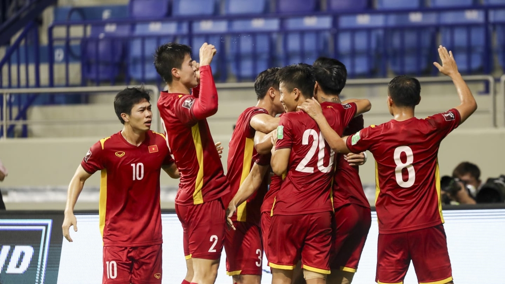 박항서호 베트남, 말레이시아 2-1 잡고 WC 최종예선 진출 눈앞