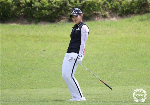 박소연·박현경, KLPGA 투어 셀트리온 2R 맹타…우승 경쟁