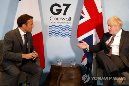 EU-영국, 브렉시트 '소시지 전쟁' 격화…G7 화합에 걸림돌 되나(종합)