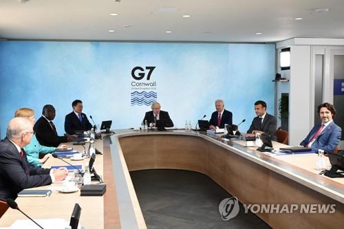 [특파원 시선] '10억회분' G7 백신 기부가 통 크지 않은 이유