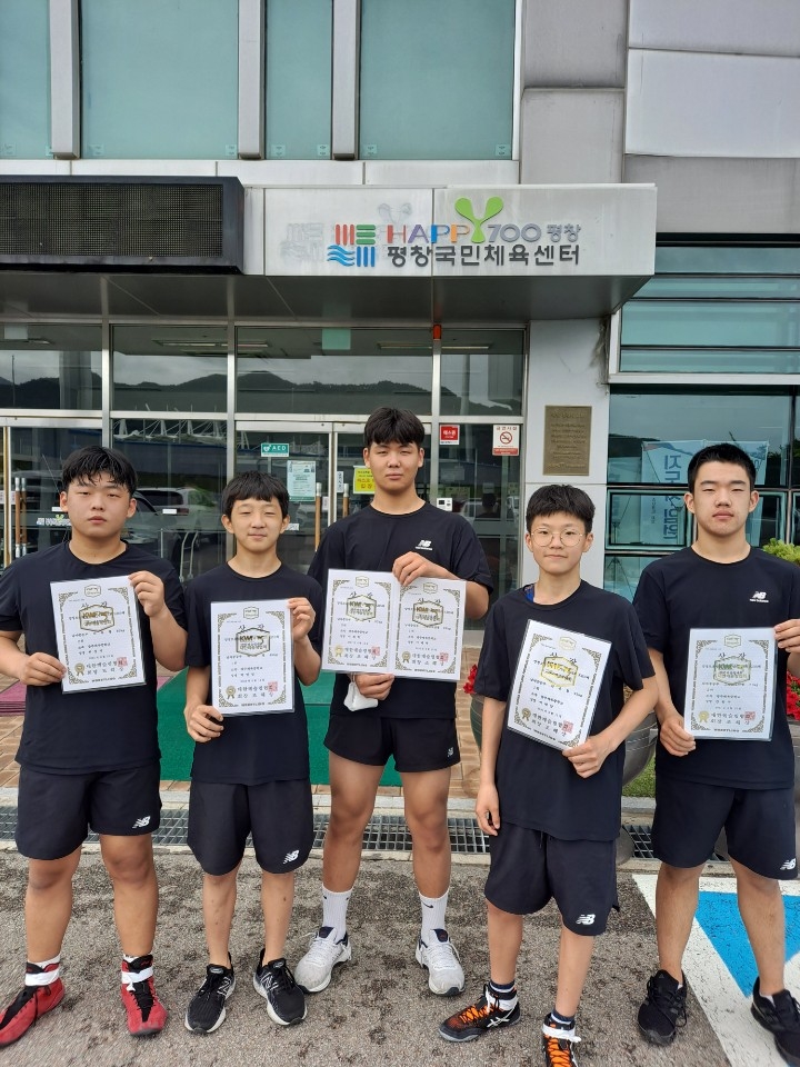 광주체육중, 전국레슬링대회서 '맹활약'…메달 6개 획득