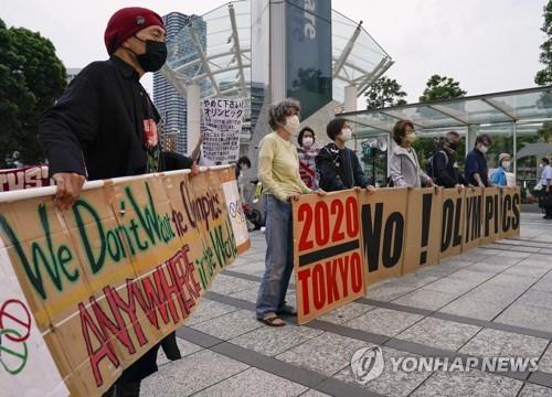 '올림픽 반대' 사라진 日전문가 제언…스가 정권 개입했나