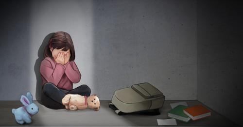 '친딸 추행' 1심 실형받은 친부…여전히 가족 가까이에