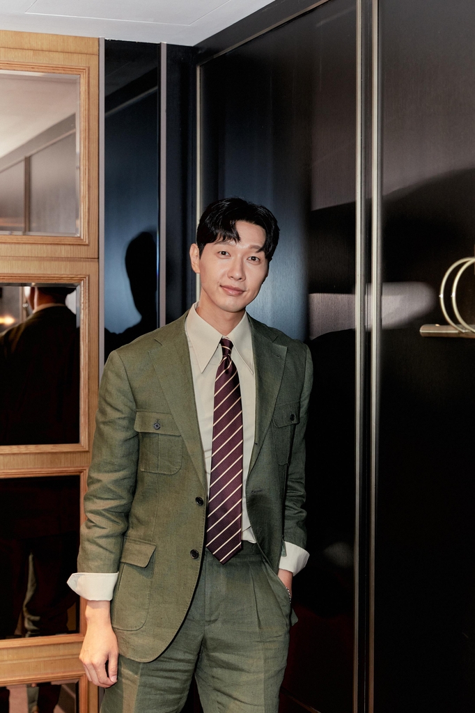 지현우 "고두심, 큰 나무 같은 선배…로맨스 부담스럽지 않아"