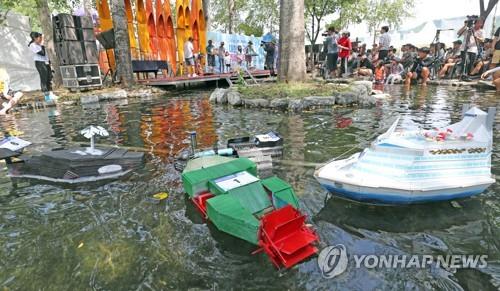 화천군, 여름축제 모두 취소했지만 지역 대학생에 방역 일자리