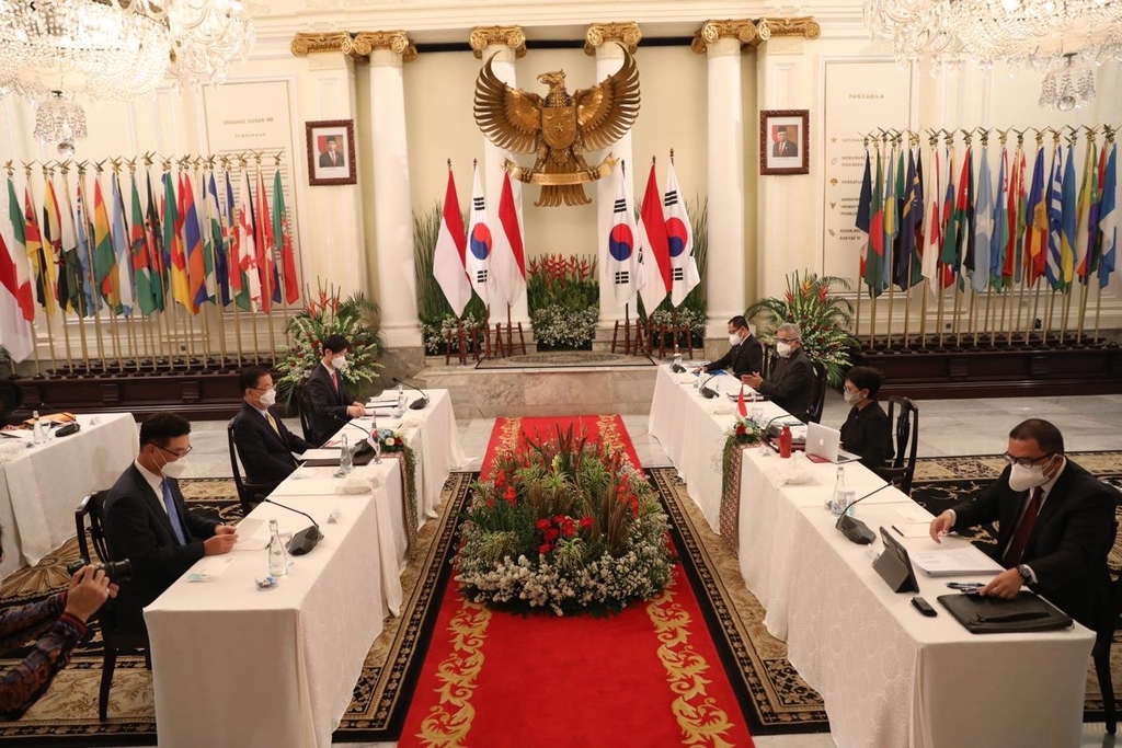 한-인도네시아 외교장관 회담…"신남방 핵심국, 협력 더 강화"