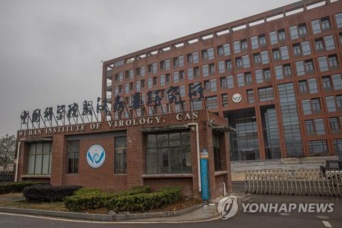 코로나19 우한실험실 유출설? 내부서 일한 호주 과학자 증언은