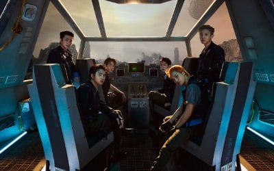 엑소 웹게임 'EXO-SHIP SAGA' 오픈…스페셜 앨범에 '두근'