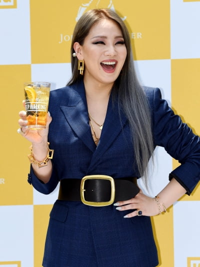 [TEN 포토] CL '호탕한 미소'