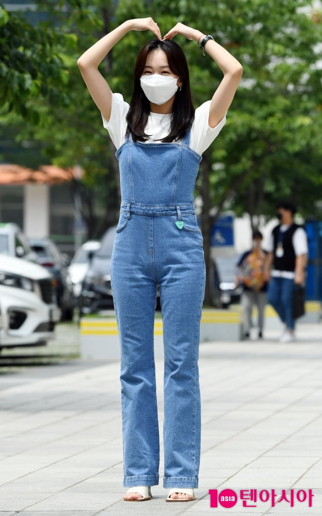 [TEN 포토] 진기주 '영화 '미드나이트' 사랑이 필요합니다'