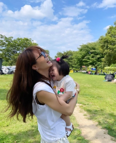 양미라, "아빠 없는 주말"...머리 산발 육아는 힘들어[TEN★]