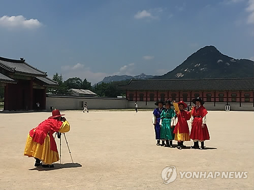 정부 '안심 방한상품' 도입…여행업계 "개별 여행도 풀어달라"(종합)