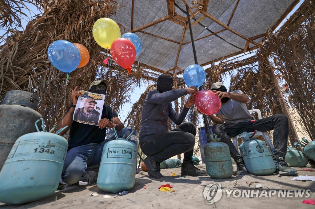 이스라엘, 휴전 한달만에 가자지구 공습…"폭탄풍선 대응"(종합)