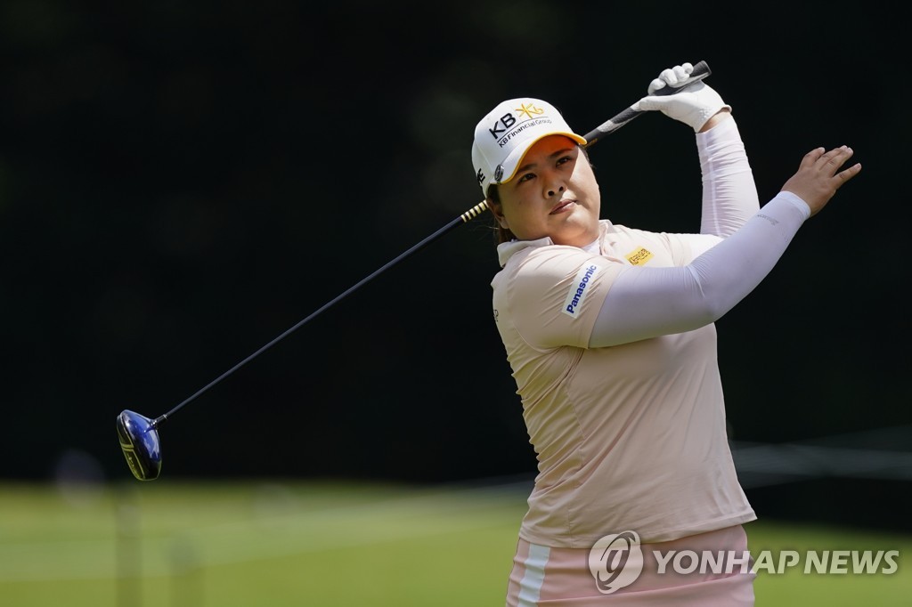 김효주, 여자PGA챔피언십 3R 공동 9위…박인비 공동 34위