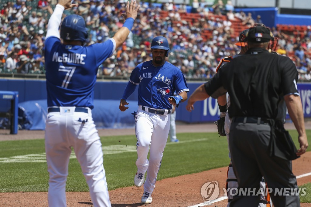 토론토, 볼티모어 연파…40승 채우고 AL 동부지구 3위로 도약