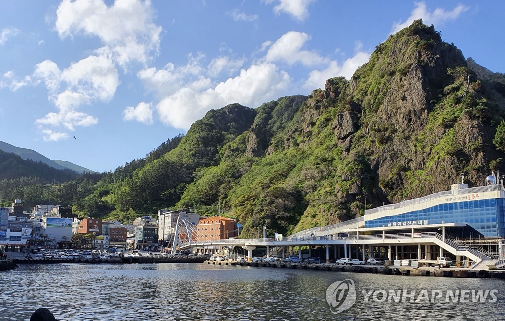 "수돗물 70%가 사라지고 있었다" 울릉도 상수도망 대수술(上)