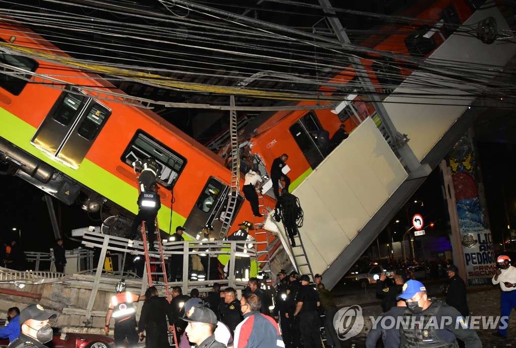 "'26명 사망' 멕시코 지하철 추락 참사 원인은 구조 결함"