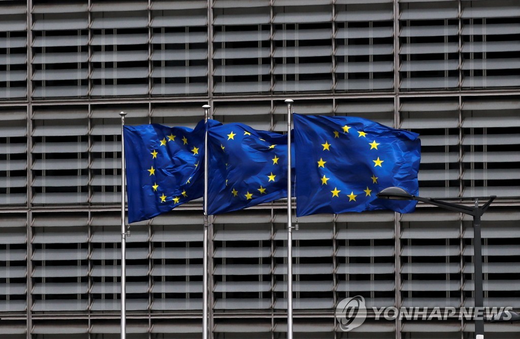 EU 회원국, '항공기 강제 착륙' 벨라루스 경제핵심 제재 합의(종합)