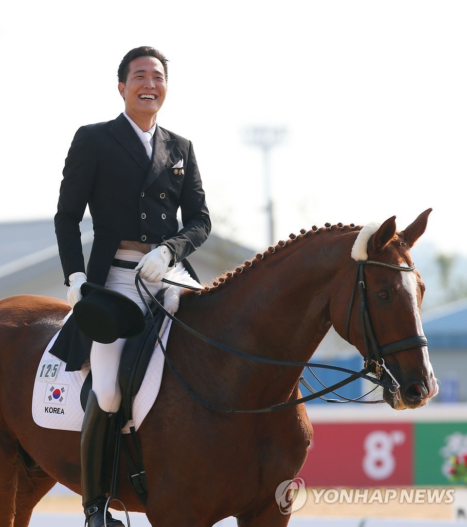 한화 삼남 김동선, 2회 연속 올림픽 출전…논란 속 도쿄행