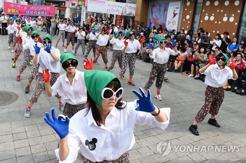 '일상이 축제' 원주 골목카니발 7월 도심 공원 돌며 진행