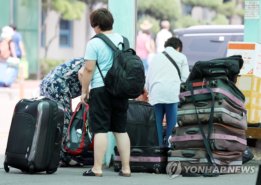 보따리상 끊기니…중국산 농산물 직구로 위장 반입 기승