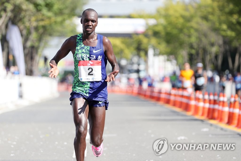 '도쿄올림픽 마라톤' 오주한·심종섭, 케냐 고지대서 동반 훈련