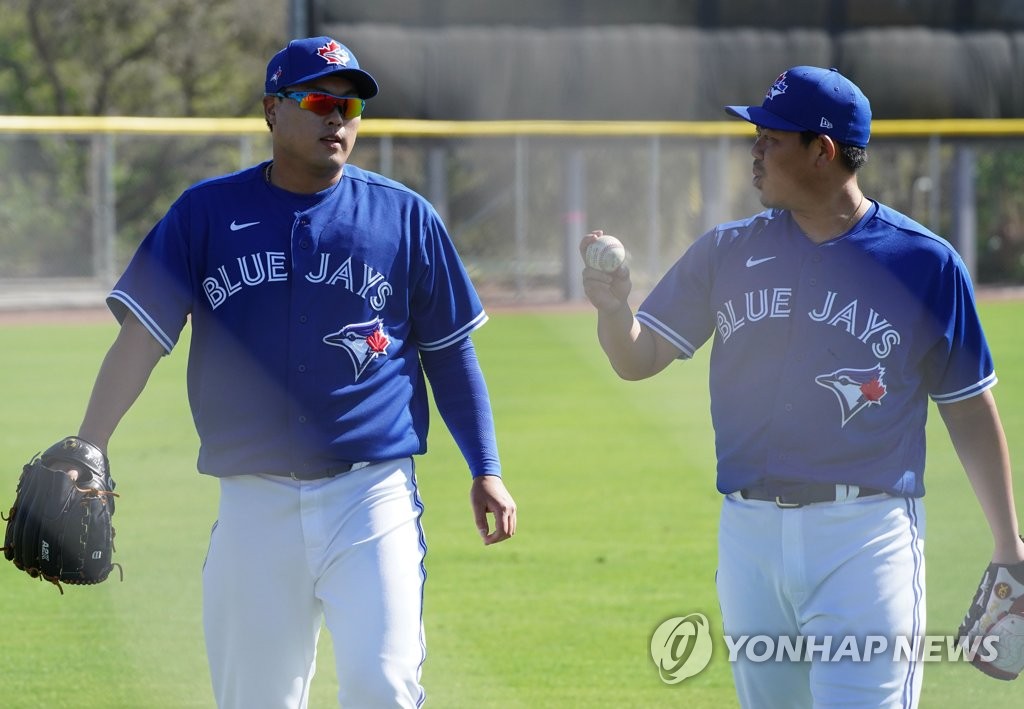 류현진 옛 동료 야마구치, 친정팀 요미우리와 계약