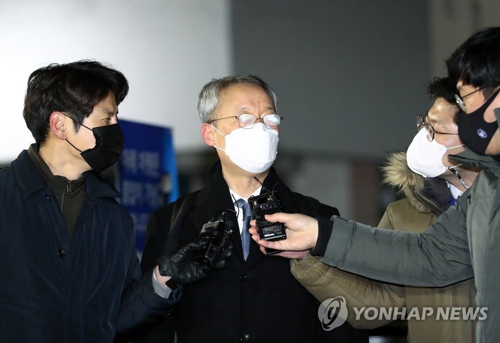 검사장 보고체계 정비한 김오수…수사지휘 본격 나서나