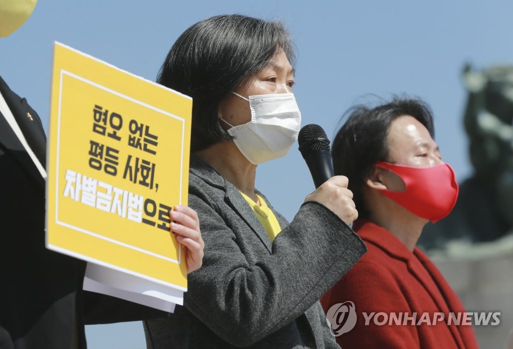 열린민주 강민정 "이준석, 극우 포퓰리스트의 그림자"