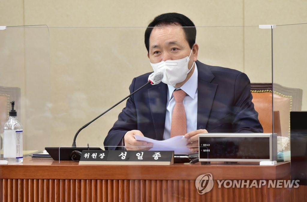 "성추행 가해자측, 女부사관 국선변호사 통해 합의금 제안"(종합2보)