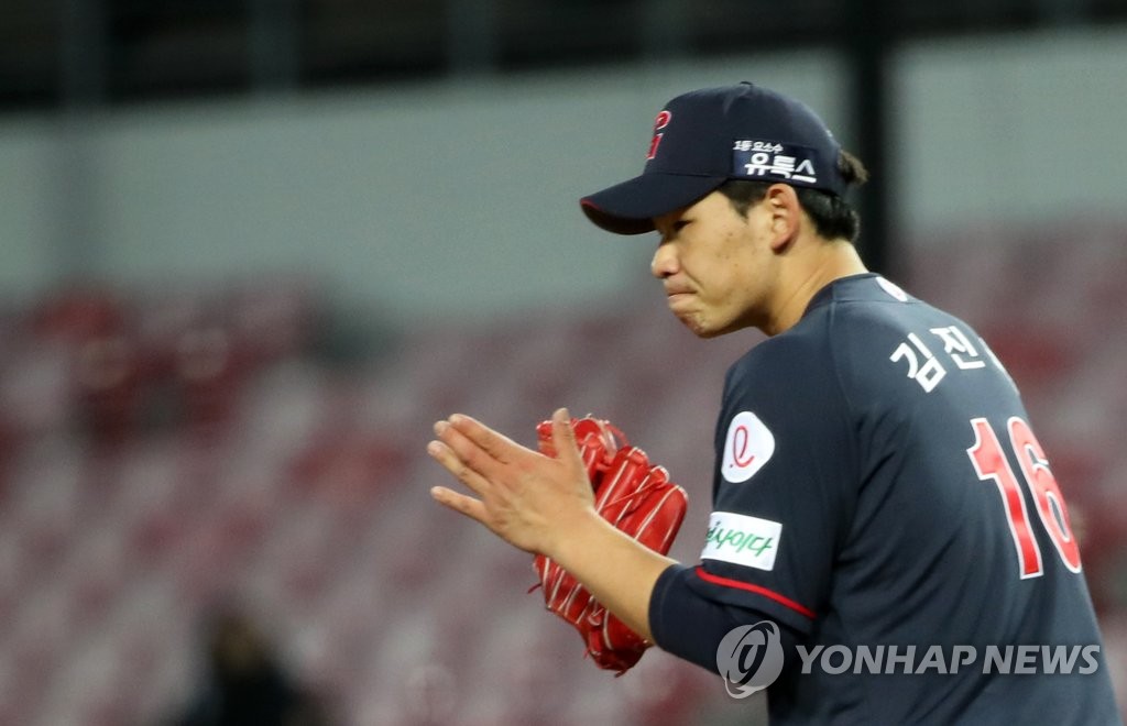 '김대우 이탈' 롯데, 루키 김진욱이 '필승조' 새 기둥 되나