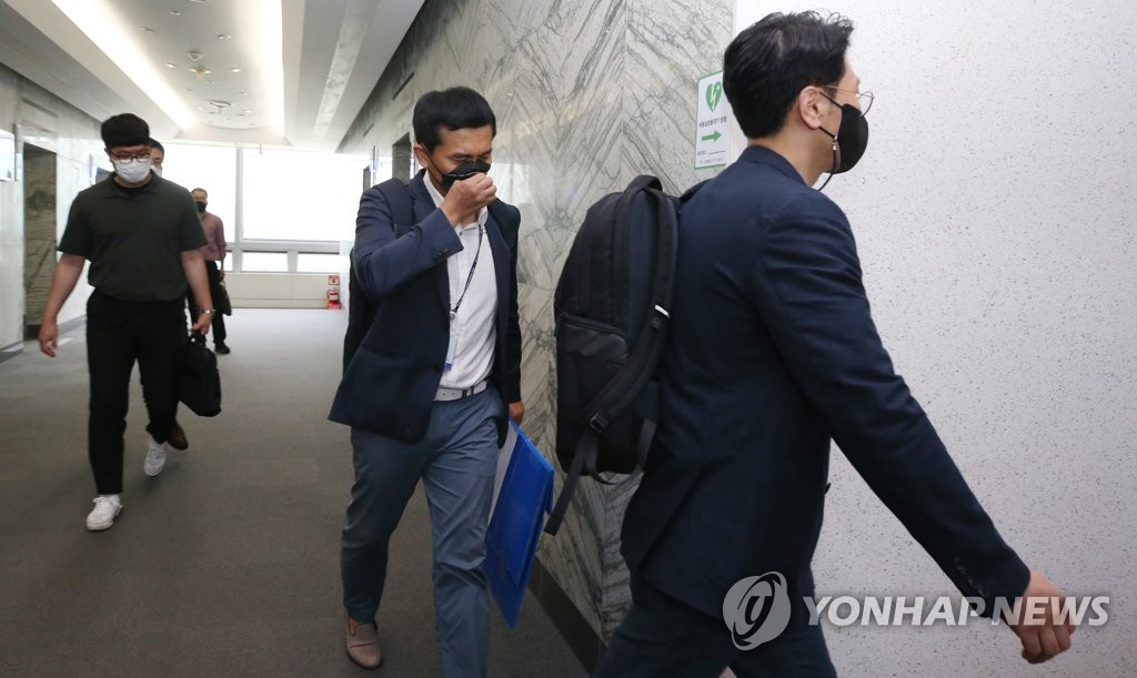 '투기 의혹' 전북도 간부 출석날 2차 압수수색…증거 확보 사활