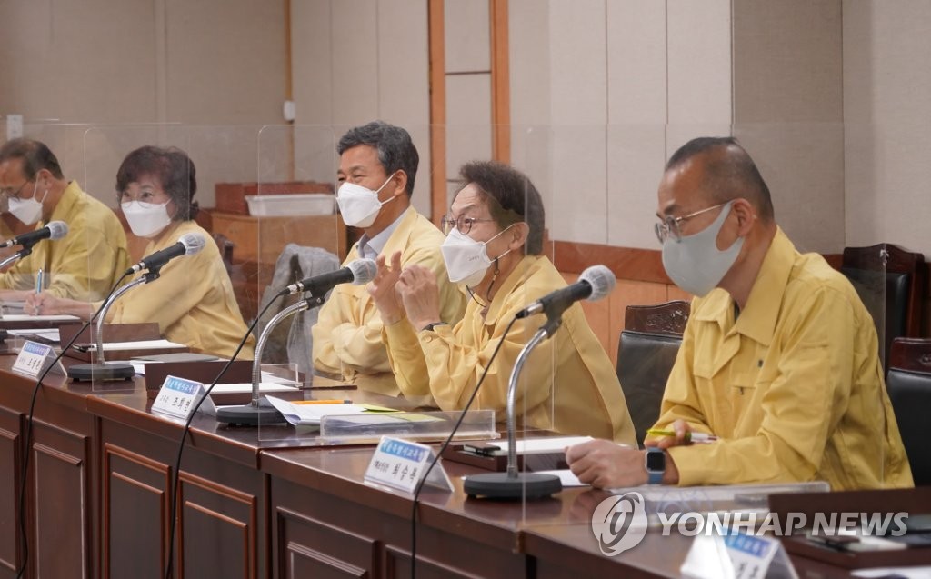 집단감염 서울 강북구 고교 학생 1명 추가 확진…누적 37명