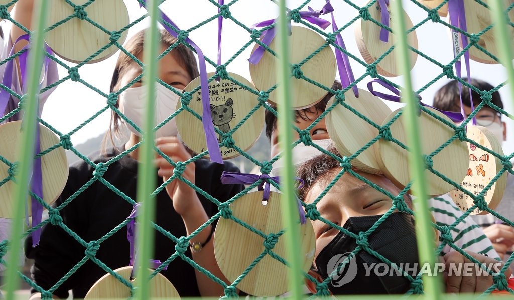 전남서 초·중·고 전면 등교…"학교 정상화 기대"