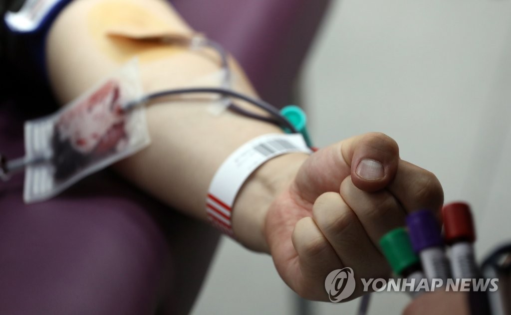 헌혈 앞장선 심민석씨-가수 홍자-대우조선해양-남서울대 등 표창