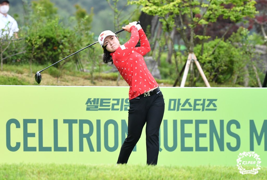 KLPGA 투어 셀트리온 첫날 이승연 선두…장하나 1타 차 추격