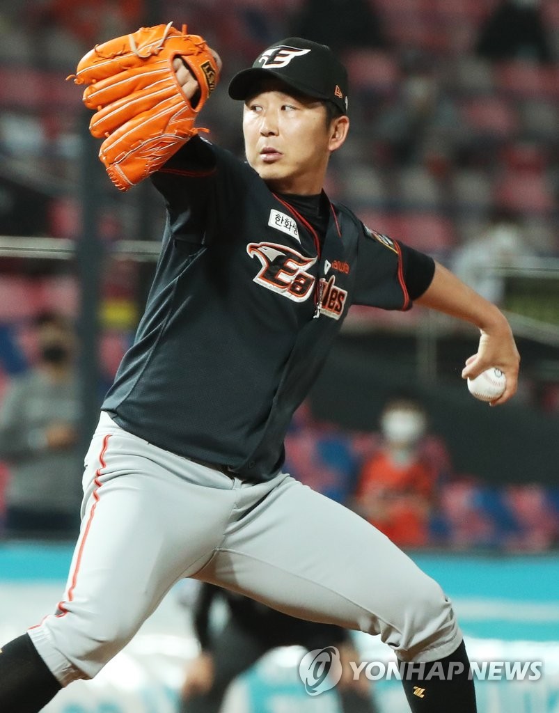 900경기 앞둔 한화 정우람, KBO 역대 투수 최다 출장 도전