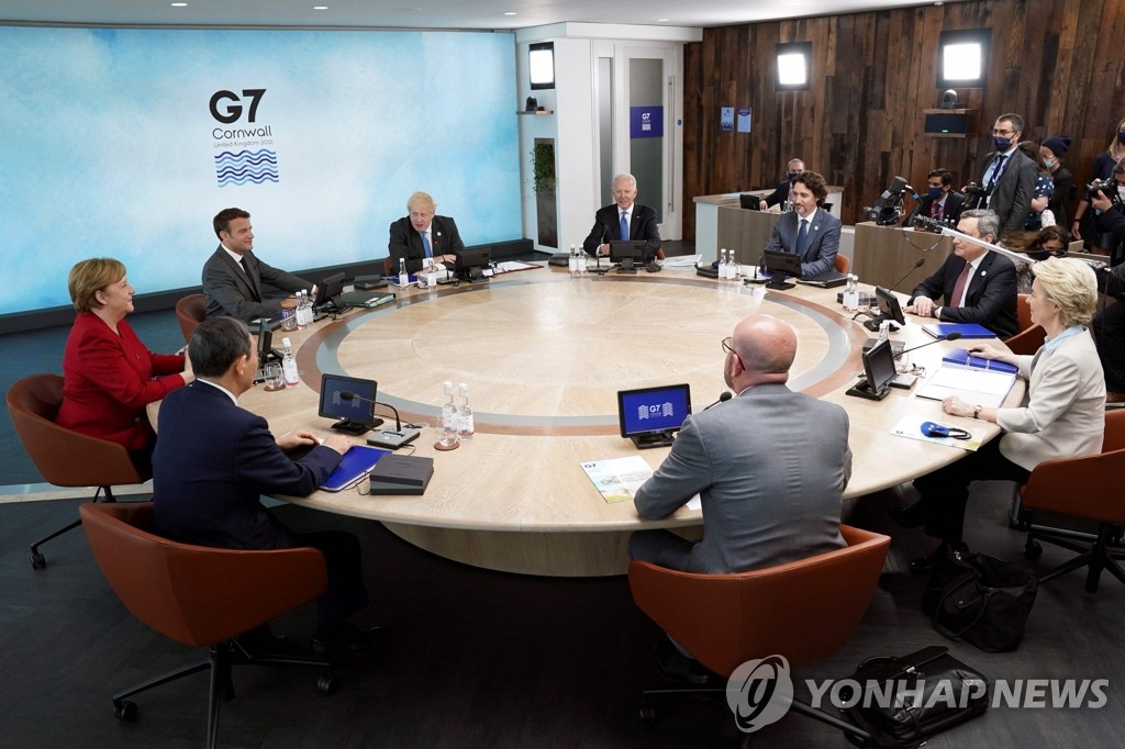 G7 제2의 코로나19 막는다…"백신 100일내 개발" 공동행동계획